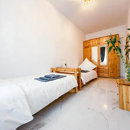 7 068 Apartamento *